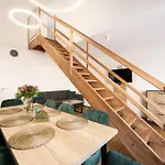 Krkonošský šarm Aparthotel 3*