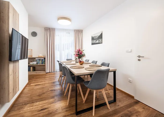 Krkonossky Sarm アパートホテル 3*